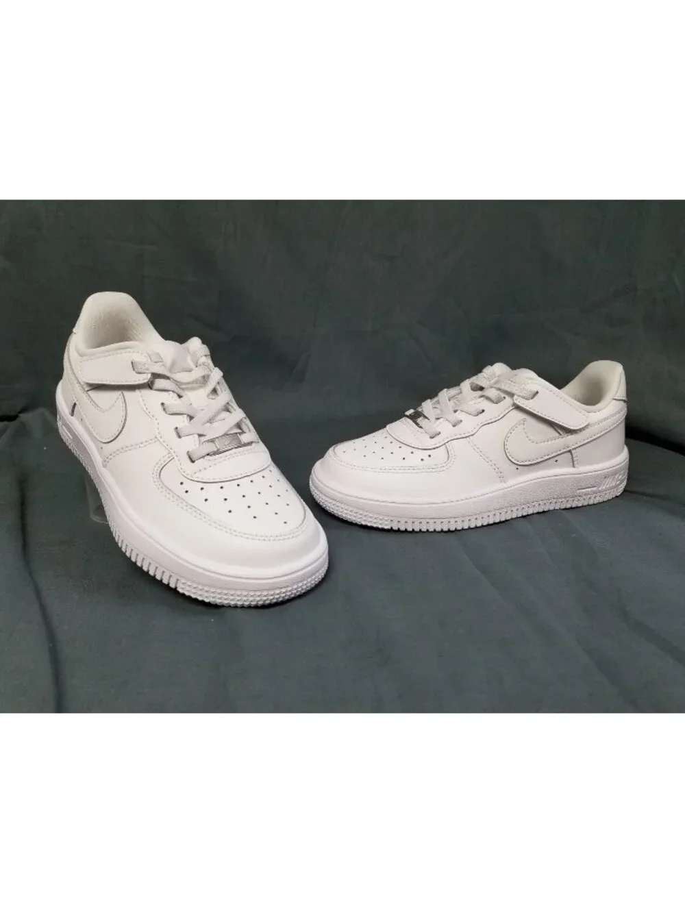 Nike Force 1 Low Easyon (PS) Sneakers White Kids Size 2Y NEW NO BOX!